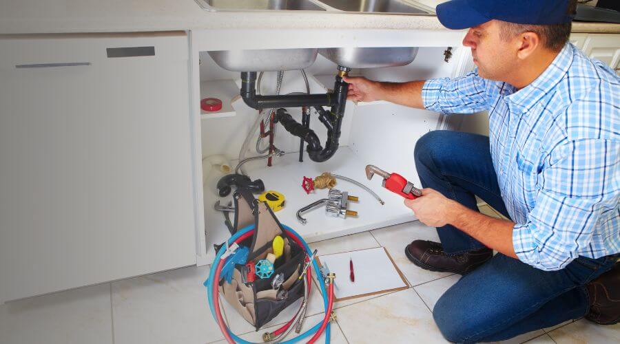 Professional water heater repair in Solomon, KS